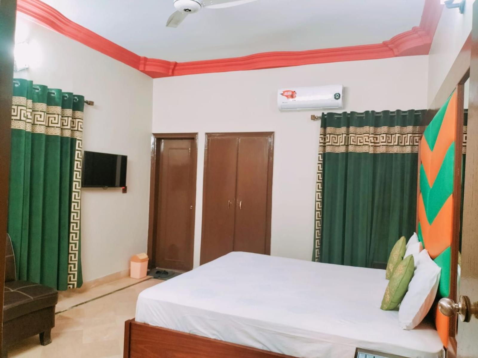 Subhan Palace Guest House Karachi Bagian luar foto