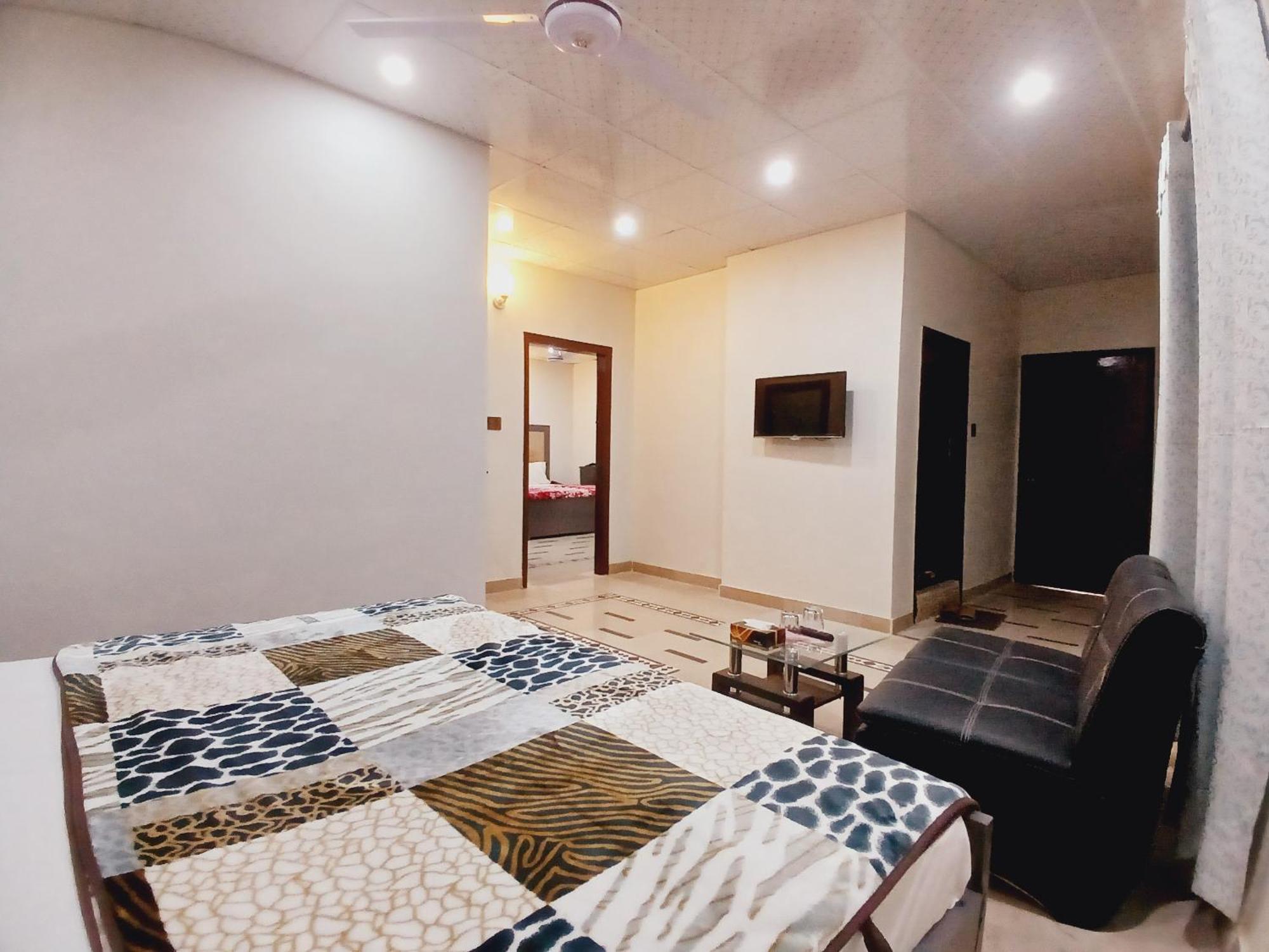 Subhan Palace Guest House Karachi Bagian luar foto